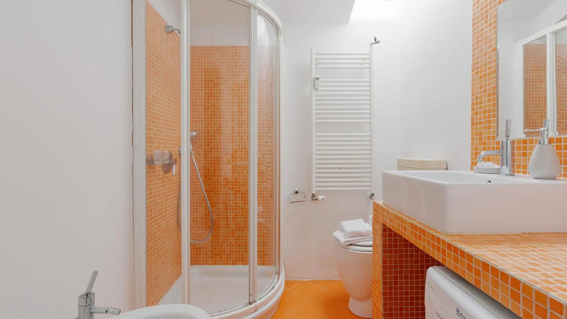Appartamento Milano Viale Umbria Bright Studio